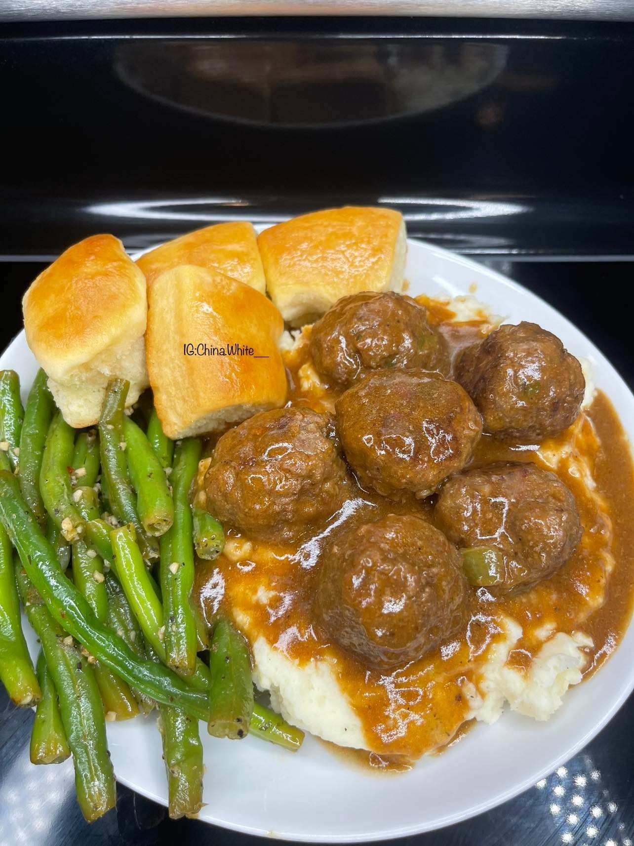 Smothered Meatballs and Gravy